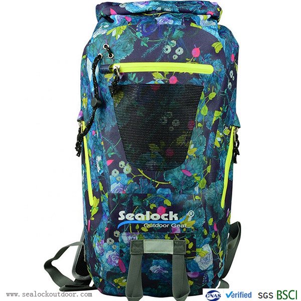 30L Uiscedhíonach Campáil Backpack