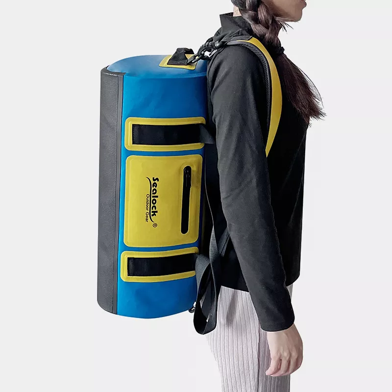Mála Duffel uiscedhíonach le zipper aerdhíonach vs Dúnadh Rolla Barr